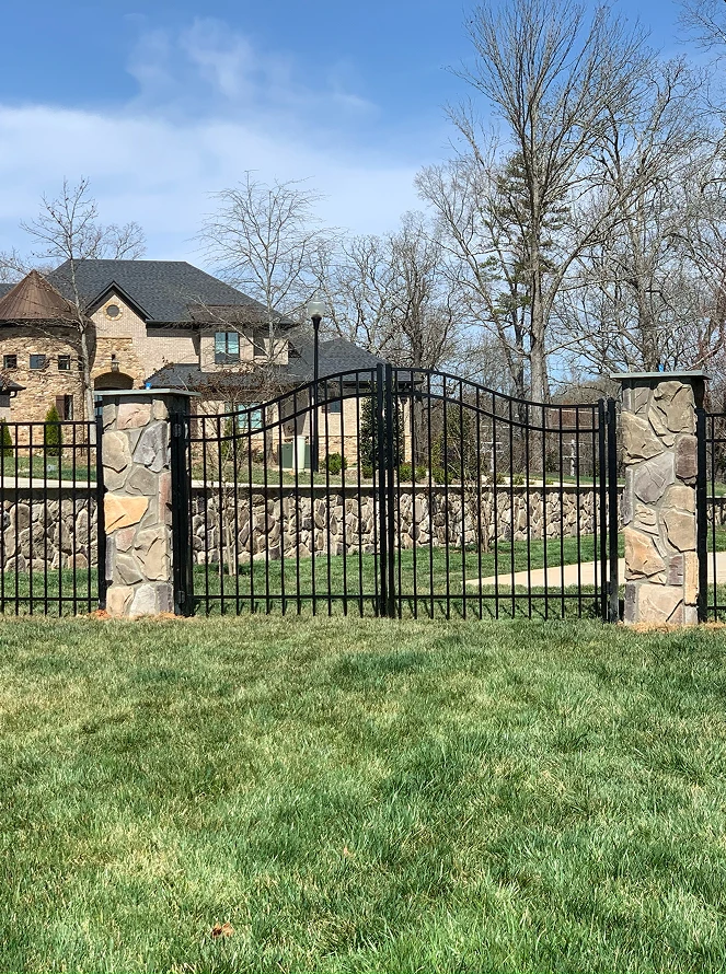 How Fencing Improves Your Ladson Home or Business
