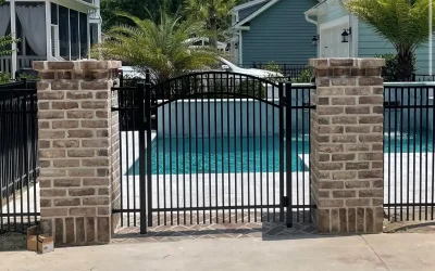 Black Metal Fencing in Sullivan’s Island: Why Aluminum Is the Best-Looking Option for Premium Homes