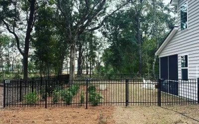 Black Aluminum Fencing in Mount Pleasant: A Premium, Low-Maintenance Upgrade for Your Home