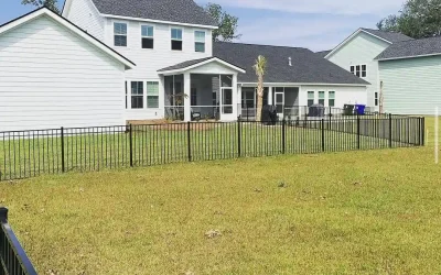 Aluminum Fence Installation in Summerville: Black Metal Fence Ideas for Pools, Pets, and Premium Curb Appeal